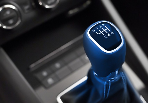 Manual transmission fluids